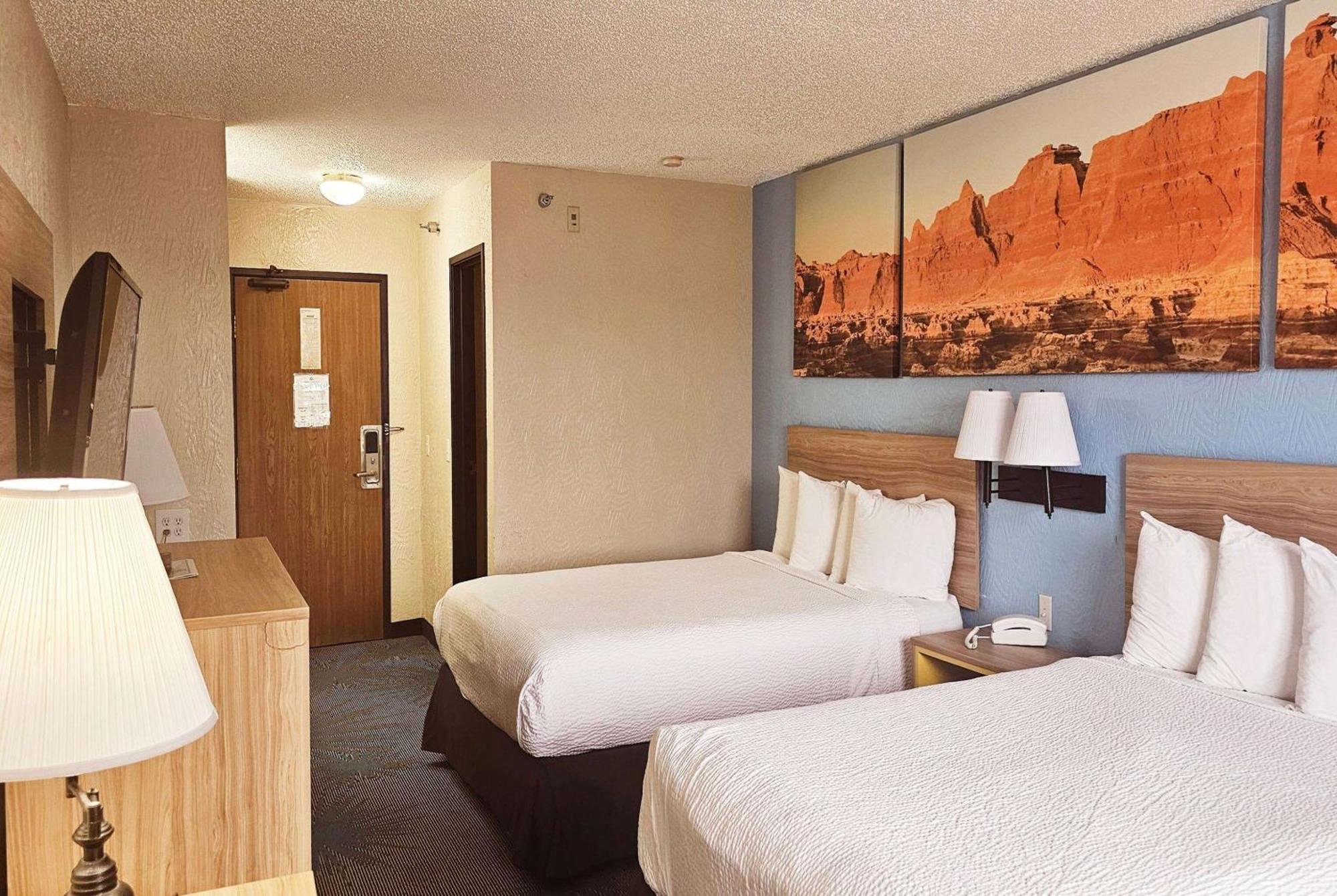 Days Inn By Wyndham Ozark Springfield Esterno foto