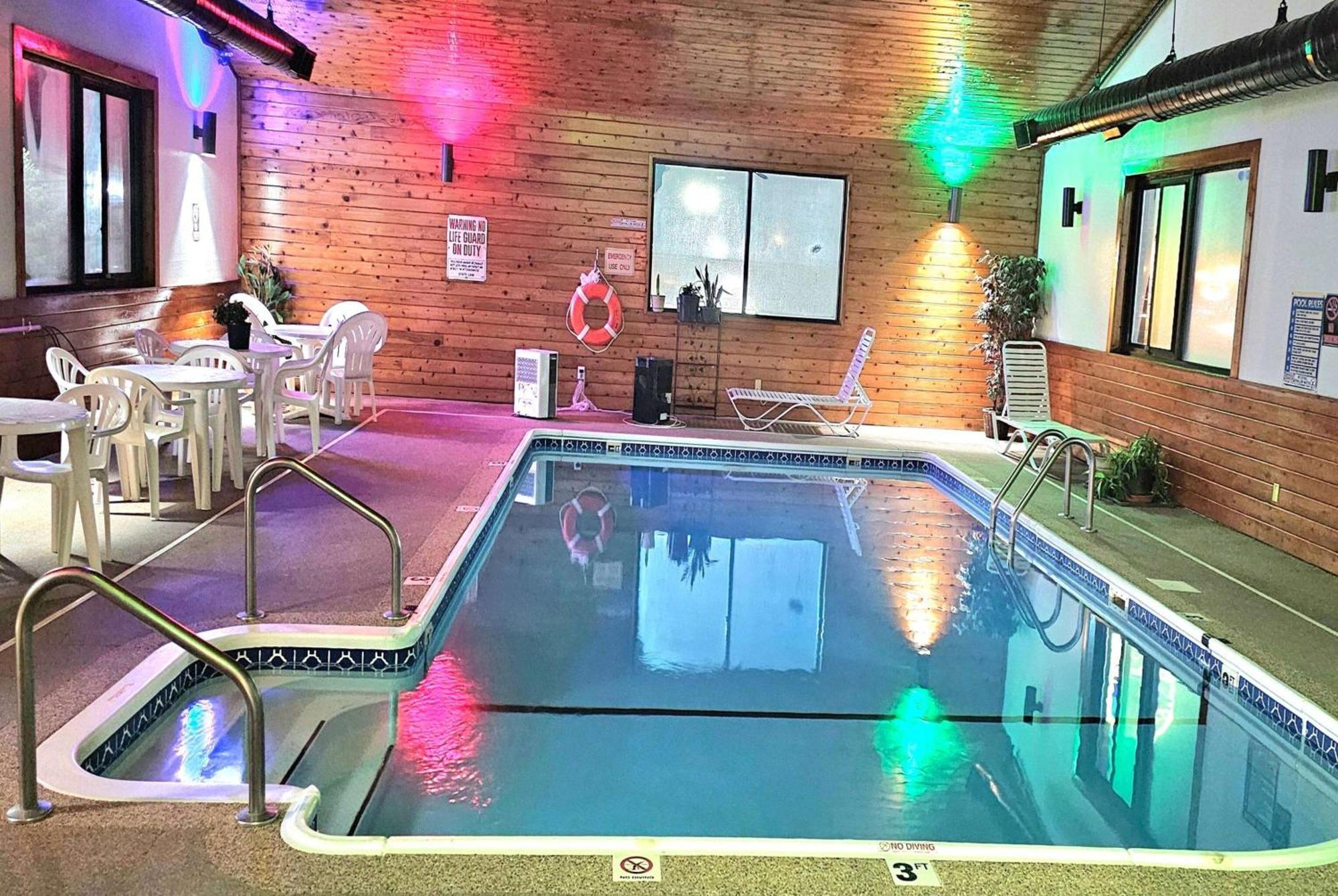 Days Inn By Wyndham Ozark Springfield Esterno foto